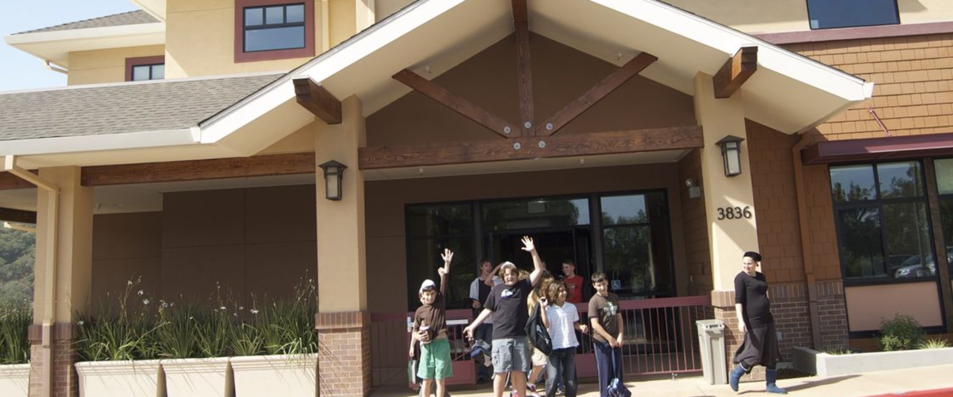 Exploring Extracurricular Opportunities in Contra Costa County for STEM